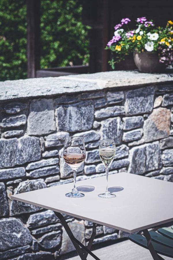 Les Mazots Des Fees Bed & Breakfast