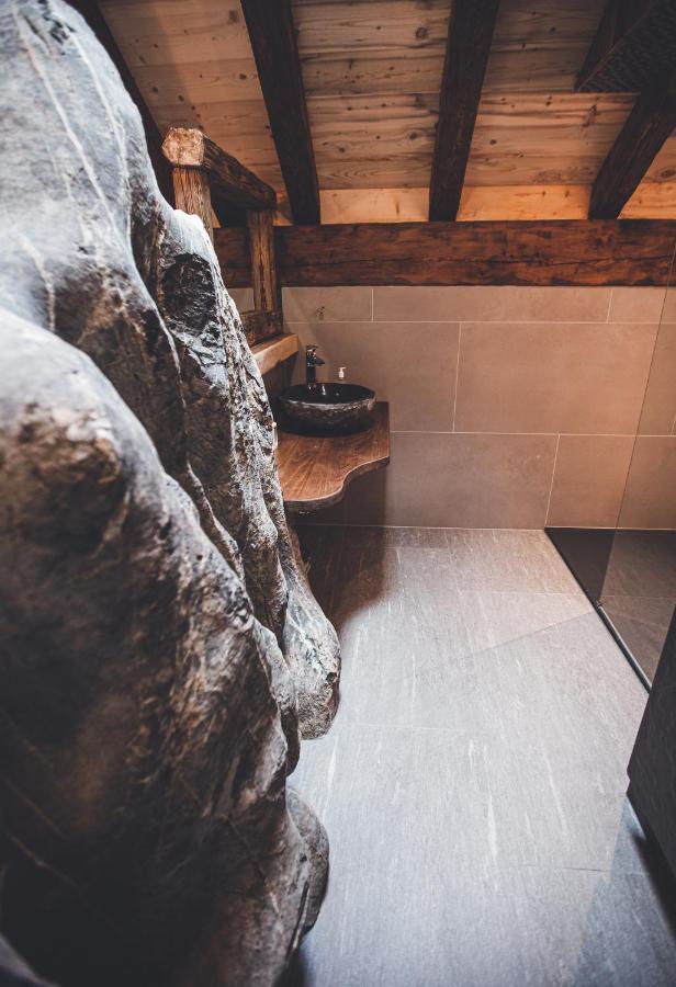 Les Mazots Des Fees Bed & Breakfast Morzine