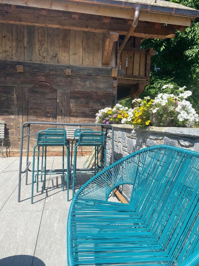 Les Mazots Des Fees Bed & Breakfast